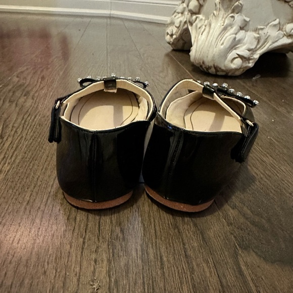 Zara flats embellishment - Picture 3 of 5